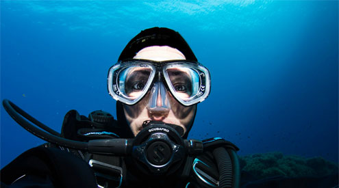 Fixing Underwater Vision Problems from The Scuba Doctor Fixing Underwater Vision Problems from The Scuba Doctor